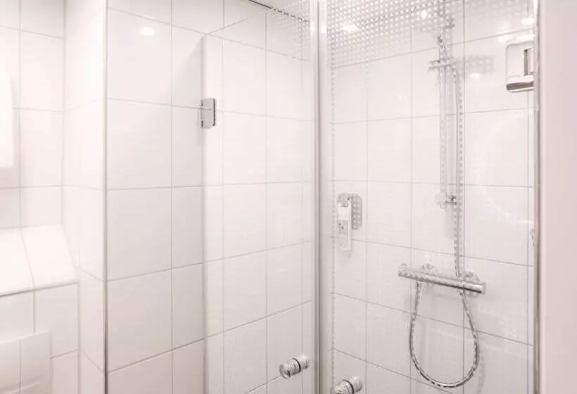 ファミリールーム, Ibis Styles Den Haag Scheveningen