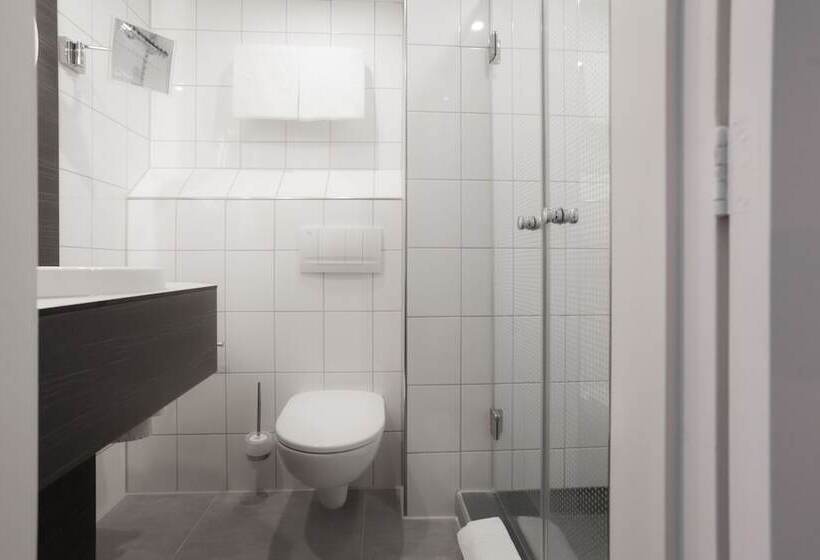 Семейный Номер, Ibis Styles Den Haag Scheveningen