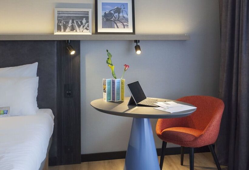 Семейный Номер, Ibis Styles Den Haag Scheveningen
