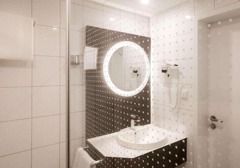 Семейный Номер, Ibis Styles Den Haag Scheveningen