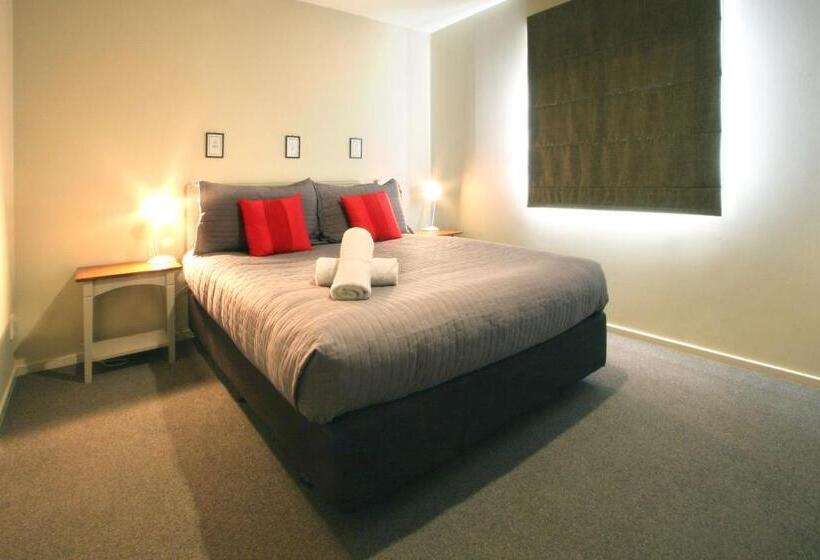 Апартаменты 3 Спальни, Queenstown Gateway Apartments