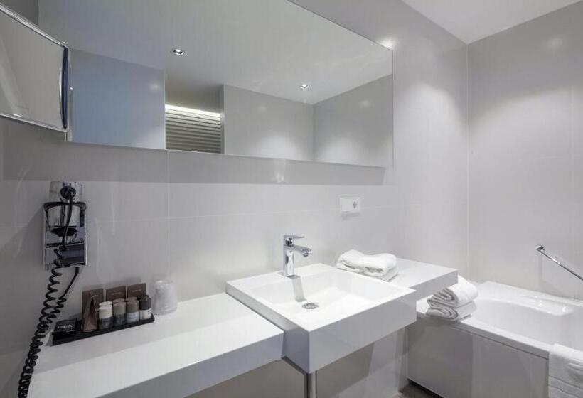 חדר דלוקס עם מרפסת, Van Der Valk Hotel Vianen   Utrecht