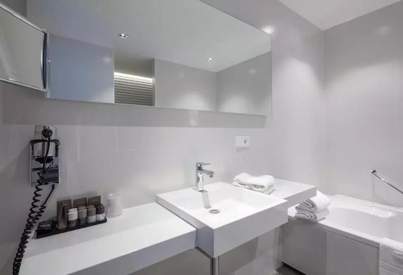バルコニー付きデラックスルーム, Van Der Valk Hotel Vianen   Utrecht
