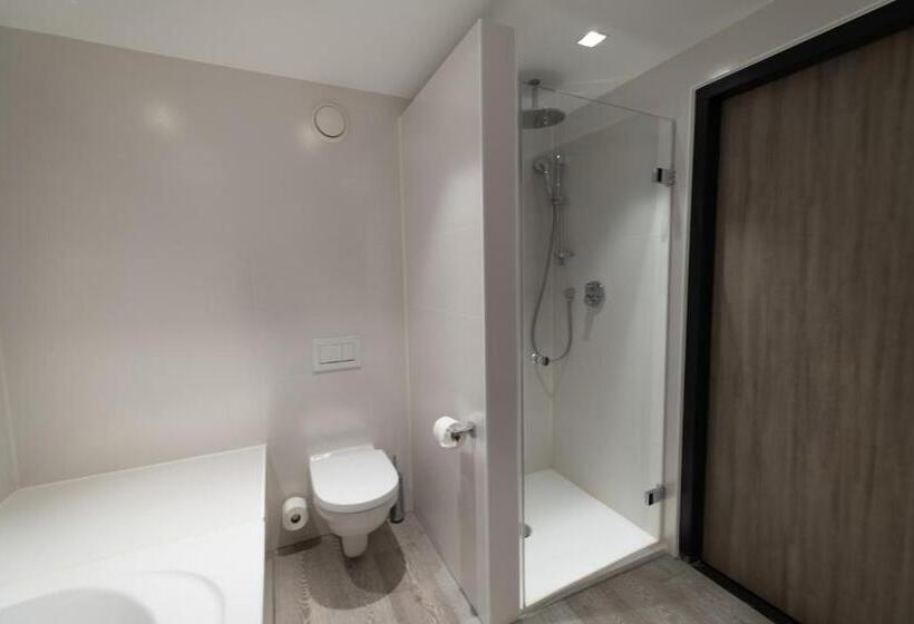 带大床的标准间, Van Der Valk Hotel Vianen   Utrecht