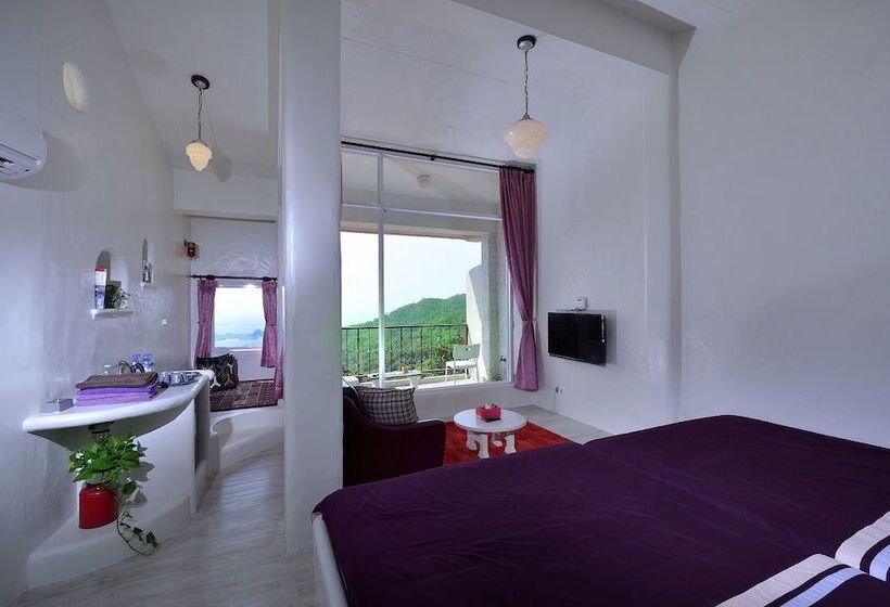 اتاق استاندارد چهار تخته با چشم‌انداز دریا, Sunnyroom