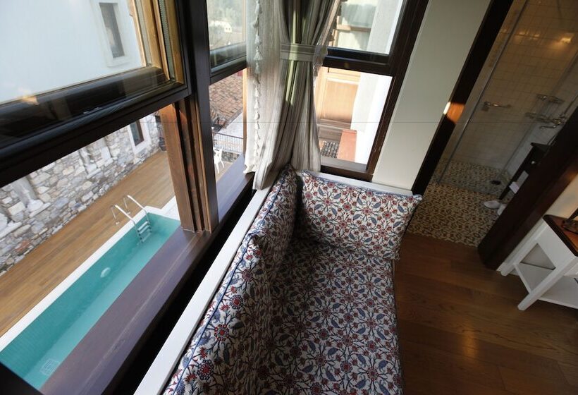 Номер Superior Вид на Бассейн, Akanthus Hotel Ephesus