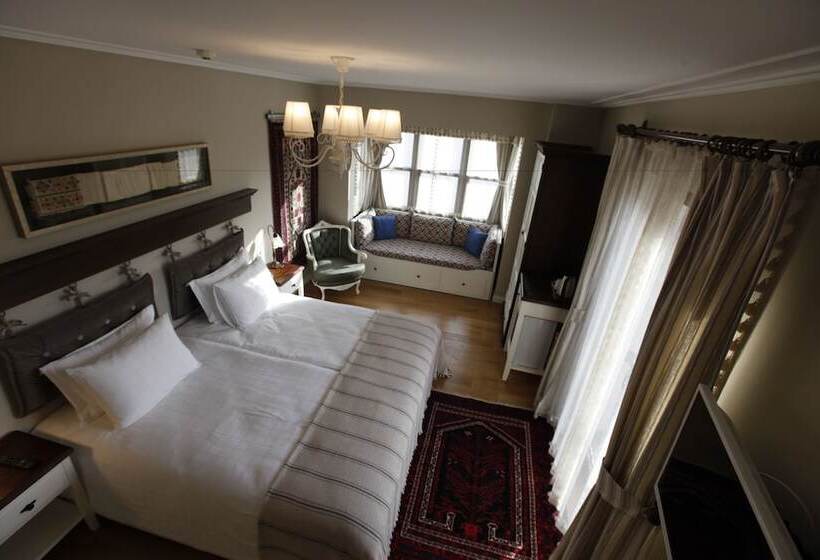 Номер Superior Вид на Бассейн, Akanthus Hotel Ephesus