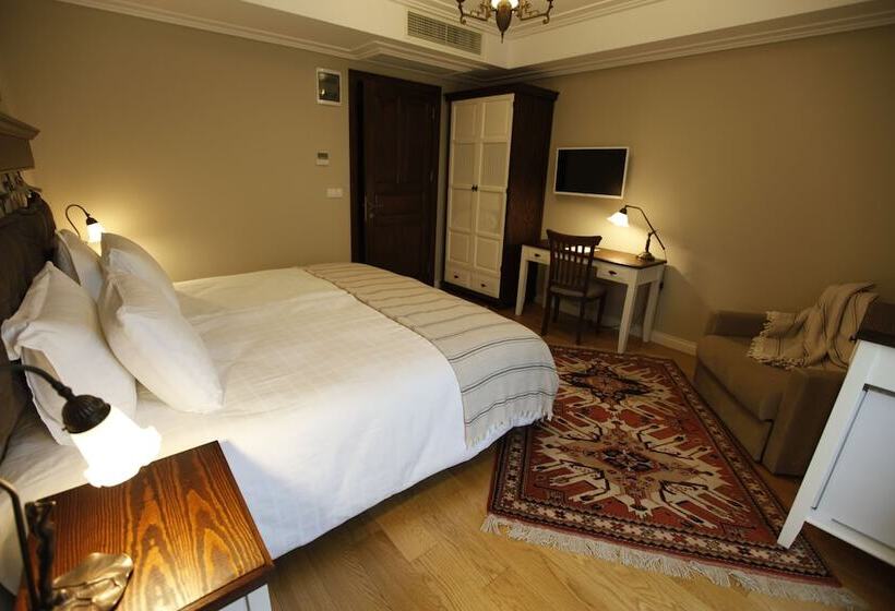 Номер Deluxe Вид на Бассейн, Akanthus Hotel Ephesus