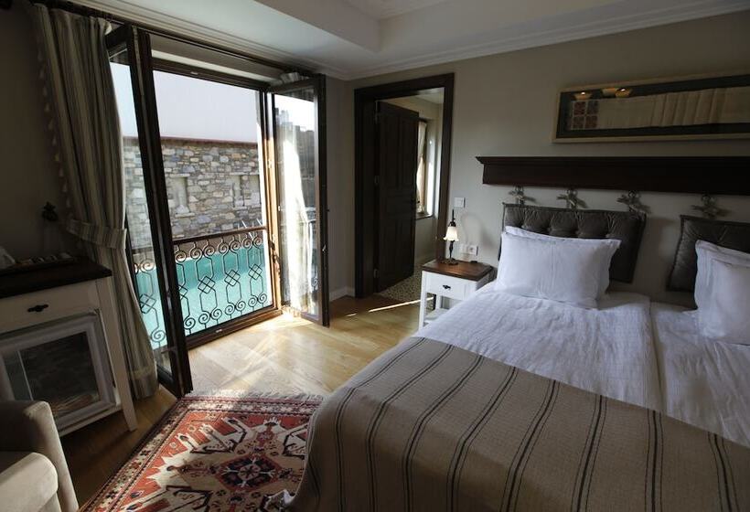 Номер Deluxe Вид на Бассейн, Akanthus Hotel Ephesus