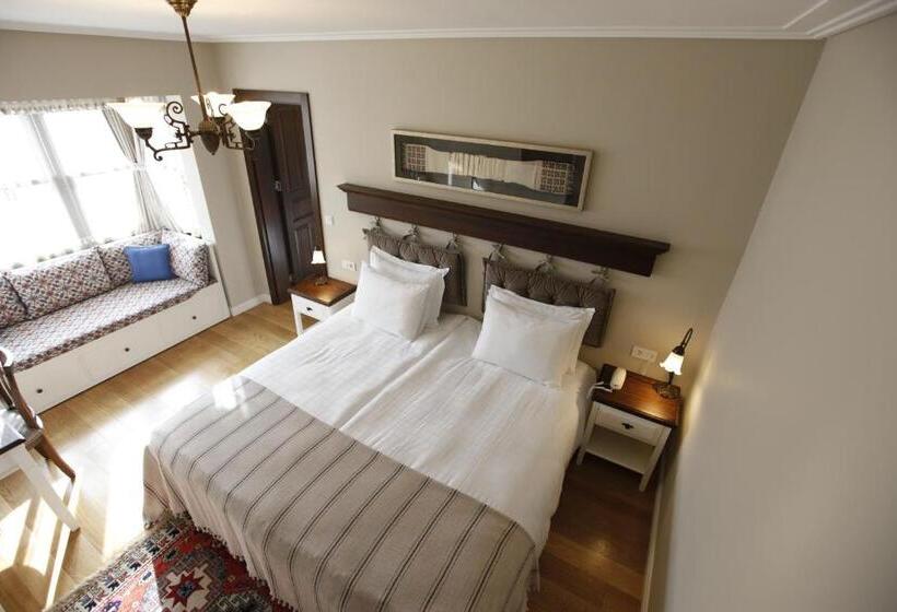 Номер Superior Вид на Бассейн, Akanthus Hotel Ephesus