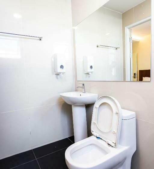 Quarto Estandar, Emart