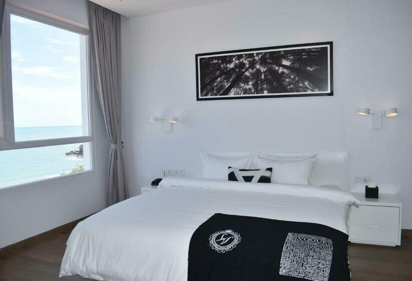 Номер Стандарт Вид на Море, La Vogue Boutique Hotel & Casino