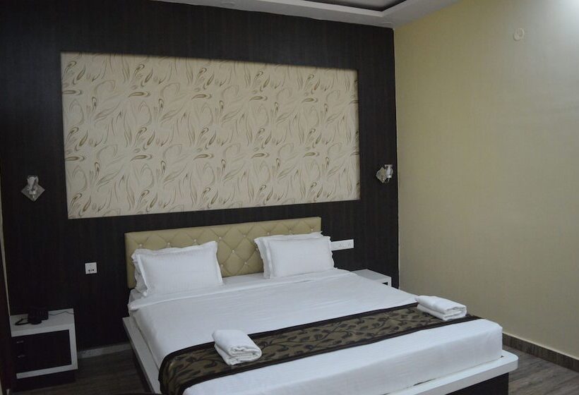 اتاق لوکس, Mariya International