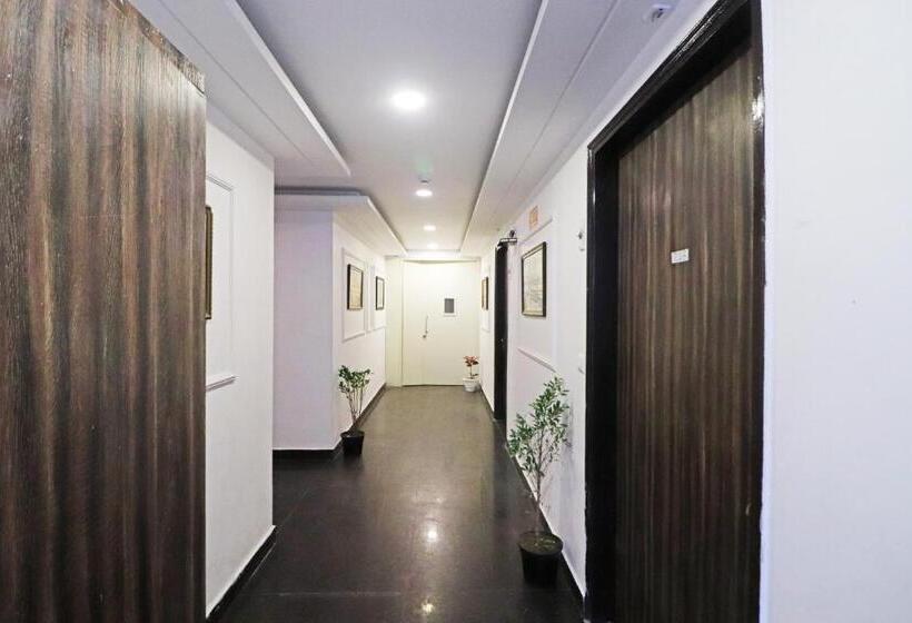 اتاق لوکس, Mayda Prime Near Delhi Airport