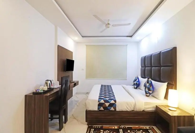 スーペリアールーム, Mayda Prime Near Delhi Airport