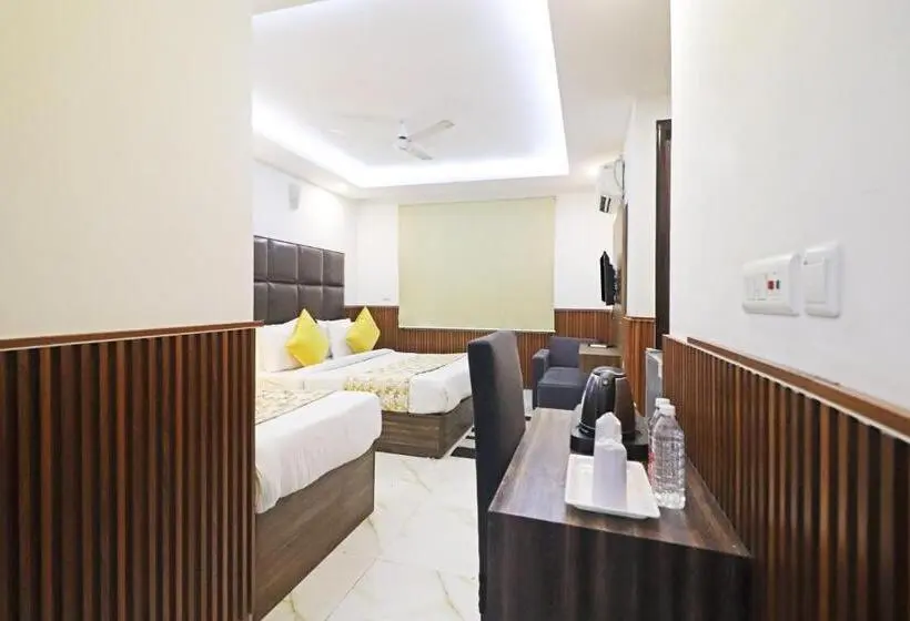 デラックストリプルルーム, Mayda Prime Near Delhi Airport