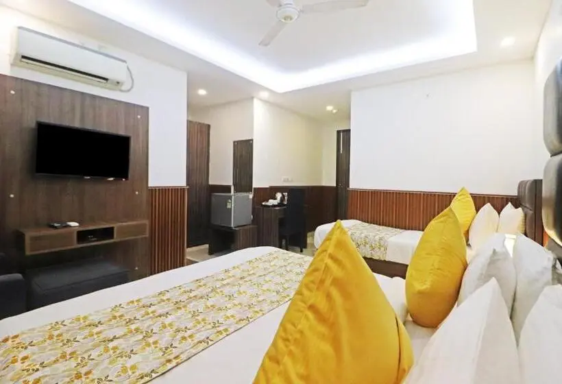 デラックストリプルルーム, Mayda Prime Near Delhi Airport