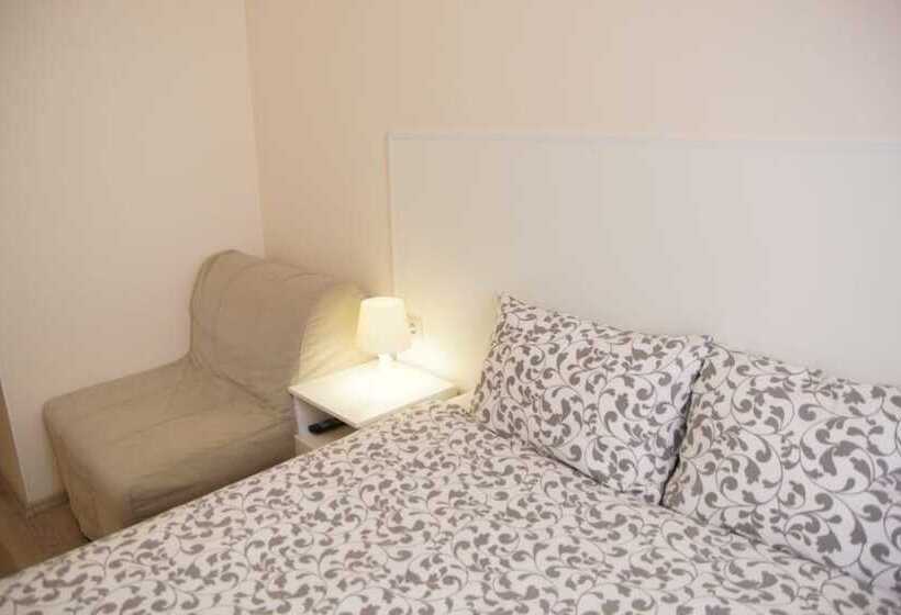 스탠다드 트리플 룸, Mini Hotel Spokoynoy Nochi On Kievskaya