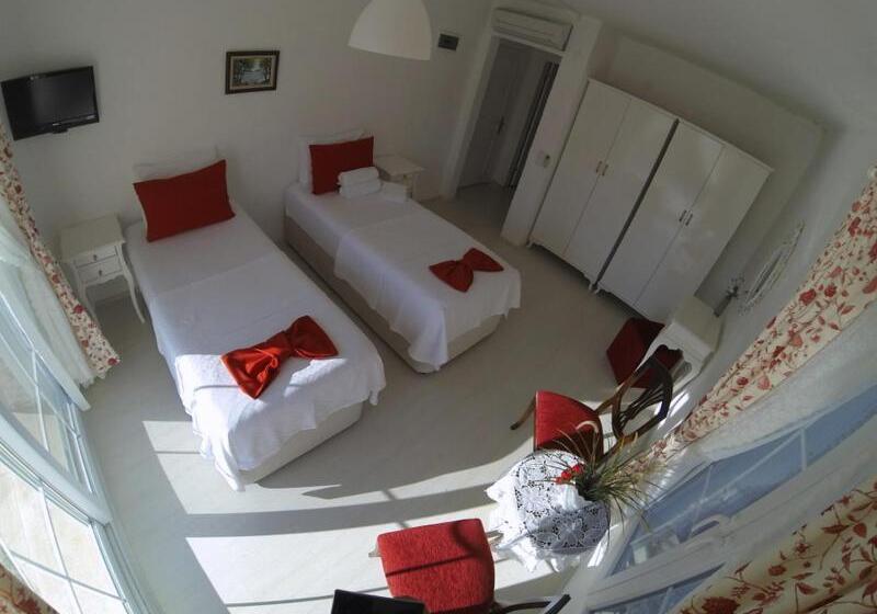 جناح عائلي, Adelfia