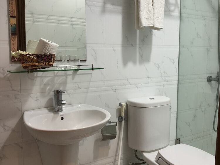 اتاق خانوادگی, Chu Long Hotel Catbaisland