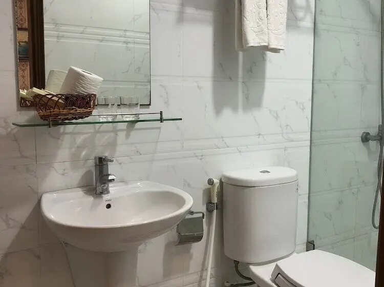 اتاق خانوادگی, Chu Long Hotel Catbaisland