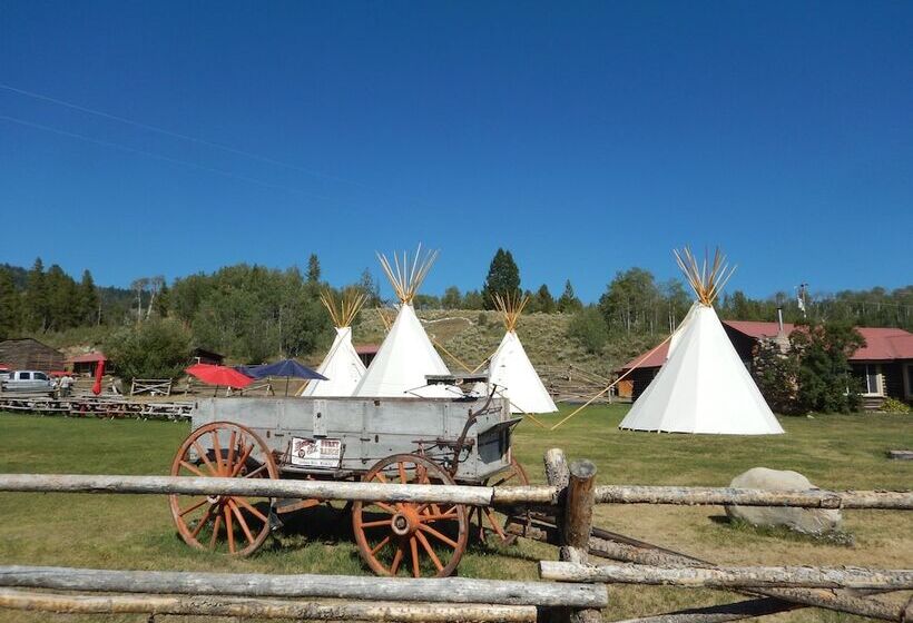 Basic Tent, Buffalo Valley Ranch