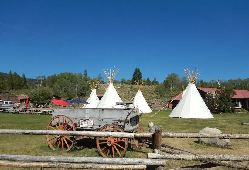 Basic Tent, Buffalo Valley Ranch