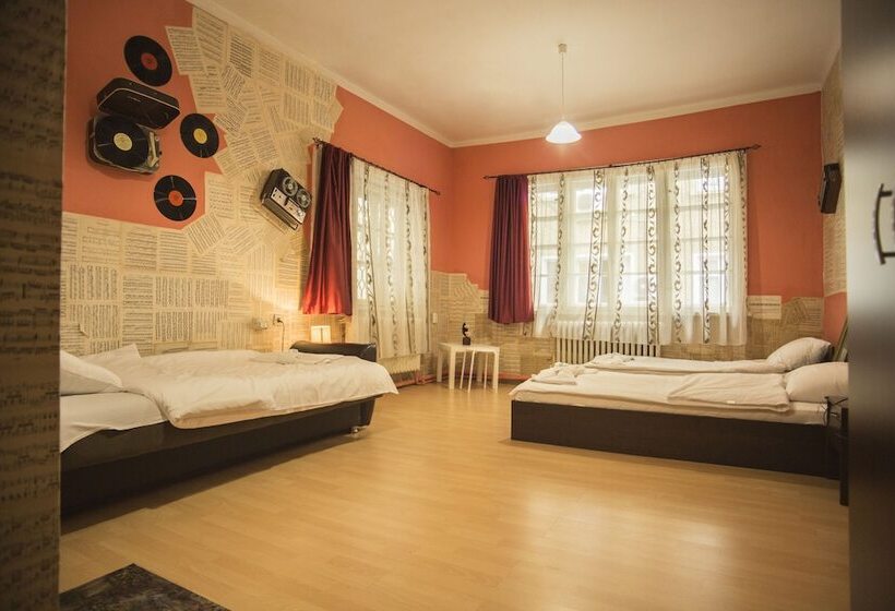 Номер Стандарт, Serdika Rooms