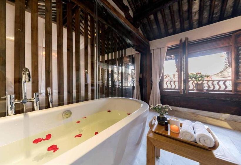 סוויטה, Dali Old Courtyard Boutique Inn