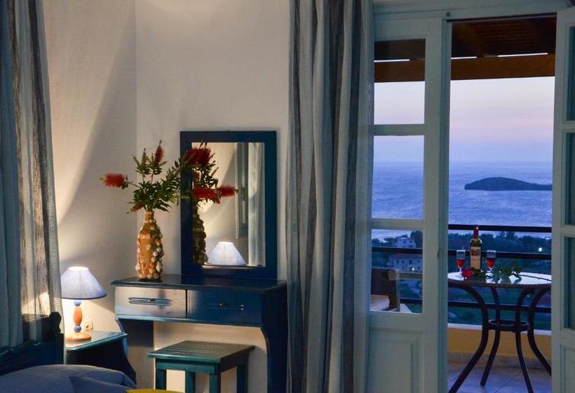 اتاق سه نفره سوپریور با چشم‌انداز دریا, Dina   ξενοδοχείο ντινα