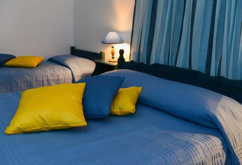 اتاق سه نفره سوپریور با چشم‌انداز دریا, Dina   ξενοδοχείο ντινα