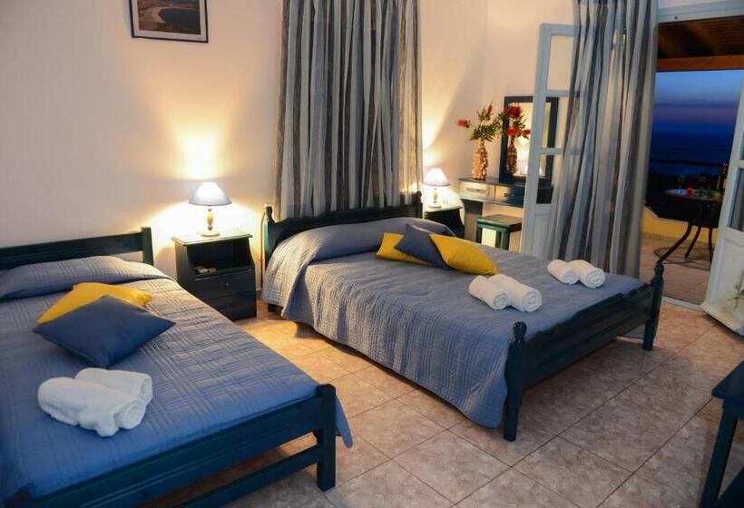 اتاق سه نفره سوپریور با چشم‌انداز دریا, Dina   ξενοδοχείο ντινα