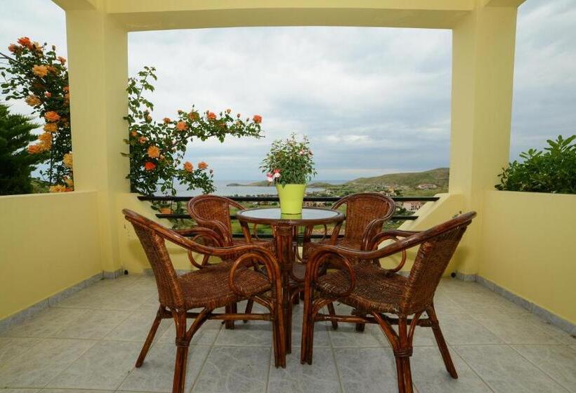 Triple Room Sea View, Dina   ξενοδοχείο ντινα