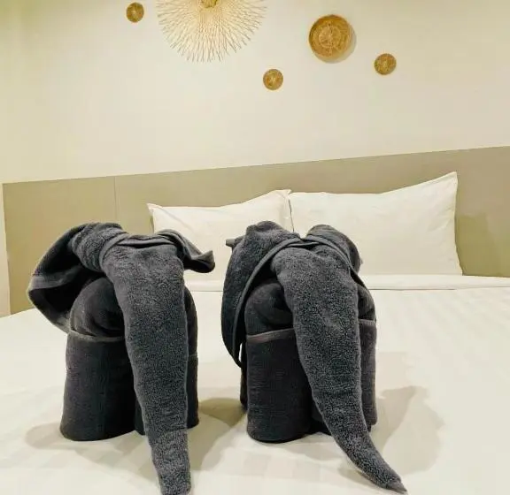 اتاق لوکس با چشمانداز, Sunny Cove Beach Resort Koh Phayam