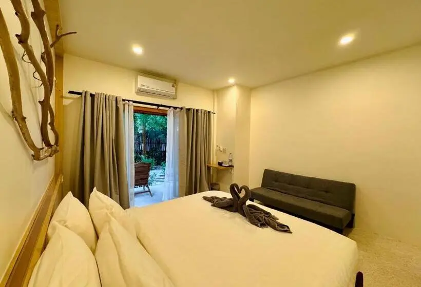 اتاق لوکس با چشمانداز, Sunny Cove Beach Resort Koh Phayam