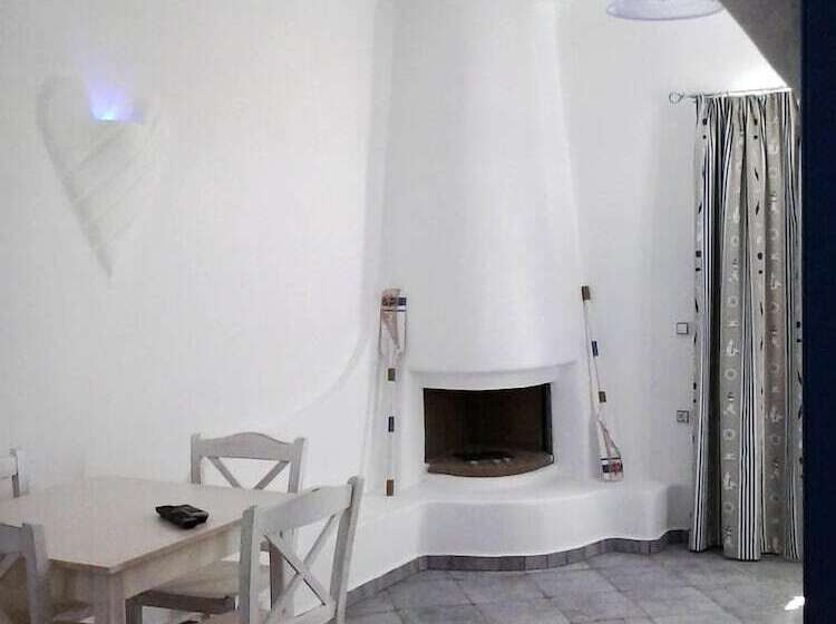 标准工作室, Viva Mare Foinikounta