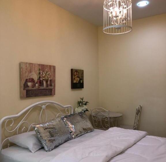 Номер Стандарт, Aam