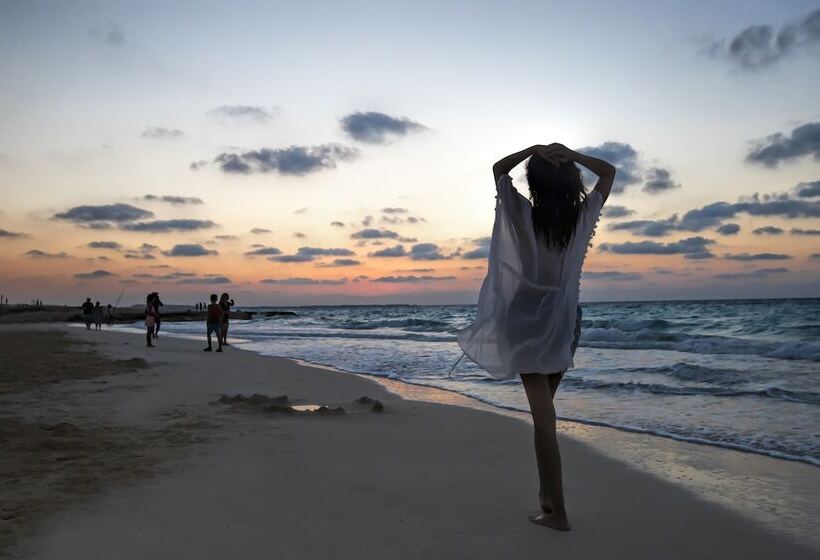 Standard Room, Aura Resort Sidi Abd El Rahman El Alamein
