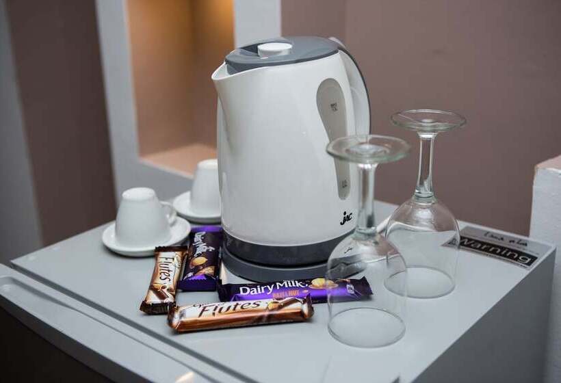 اتاق لوکس با چشمانداز, Hayat Pyramids View