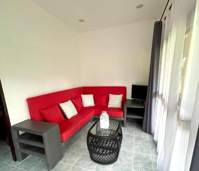 Standard Szoba King Size Bed, Marilyn’s Resort Koh Samui