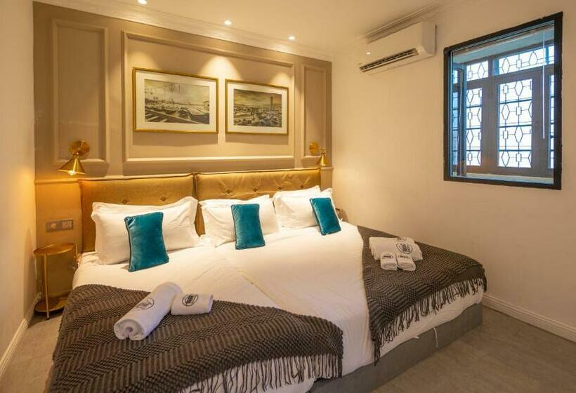 غرفة ديلوكس ثلاثية, Reunion Residence