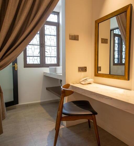 Deluxe Driepersoonskamer, Reunion Residence