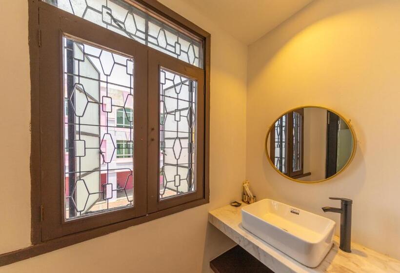 غرفة ديلوكس ثلاثية, Reunion Residence