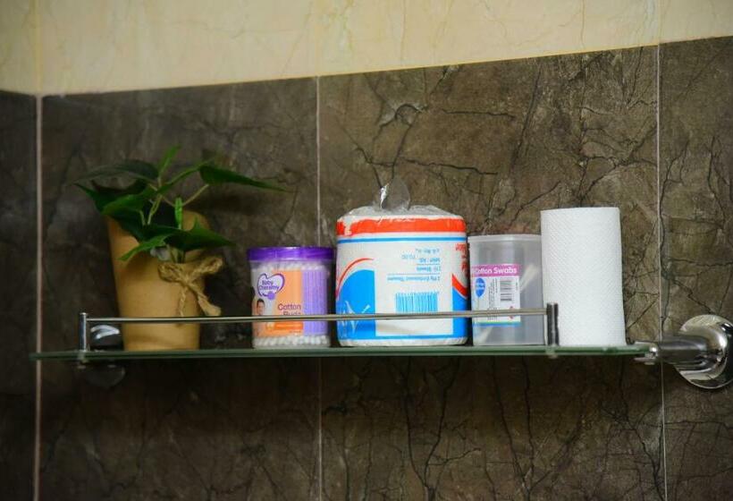 エコノミールーム, White Villa Airport Transit