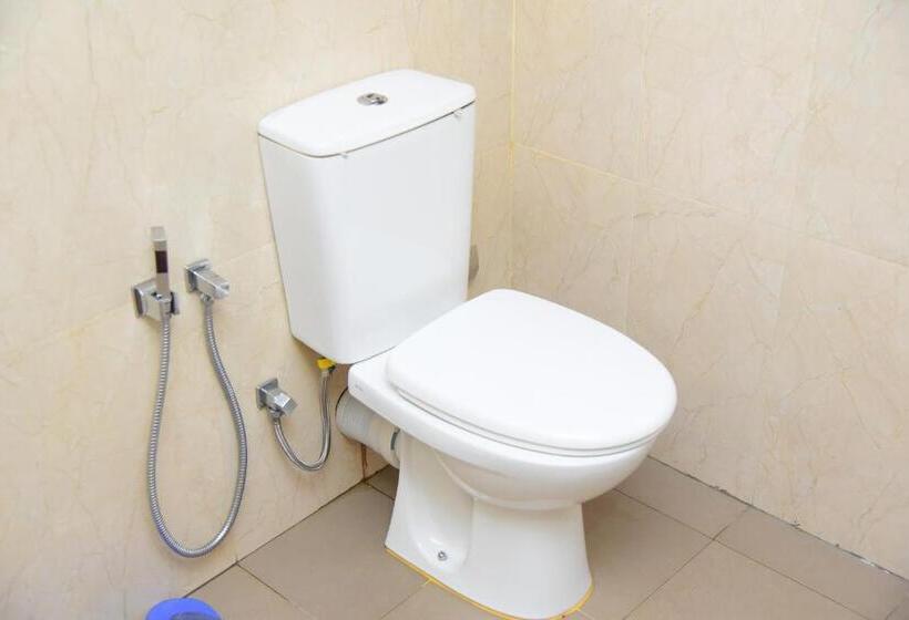 スタンダードトリプルルーム, White Villa Airport Transit