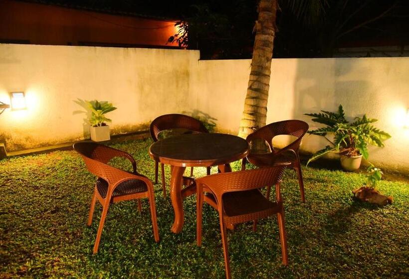 デラックスルーム, White Villa Airport Transit