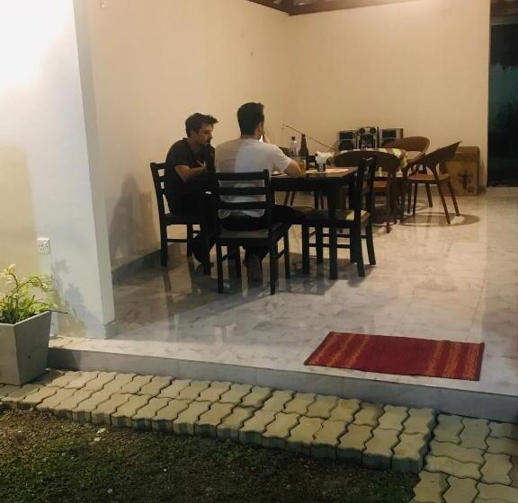 デラックスルーム, White Villa Airport Transit