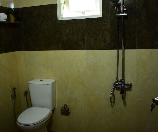 スタンダードトリプルルーム, White Villa Airport Transit