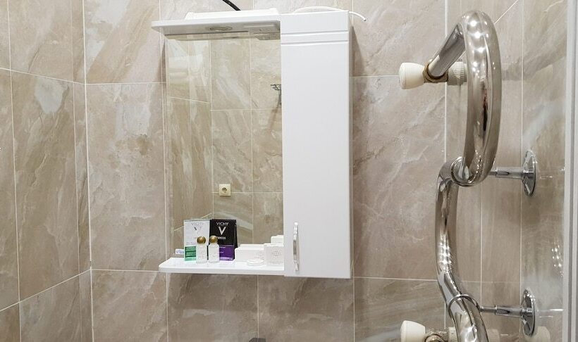 דירת חדר דלוקס, Esen Inn