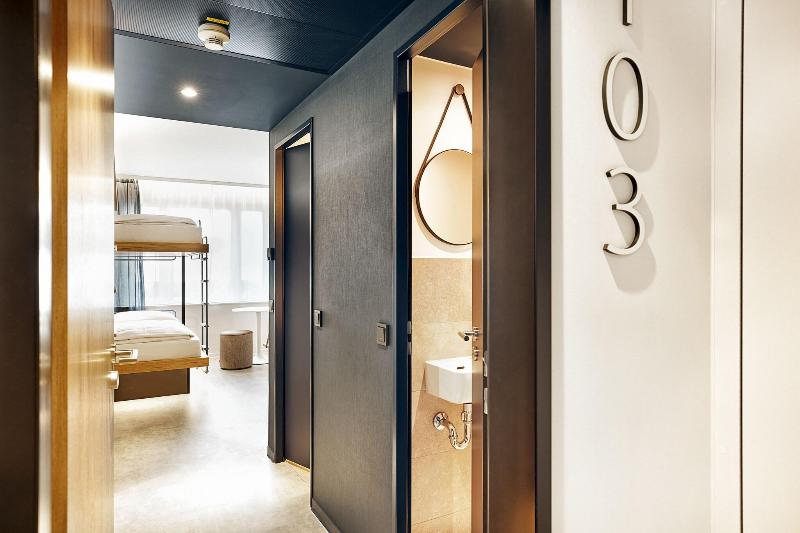 Comfort 3 Pers. Værelse, H2 Hotel München Olympiapark